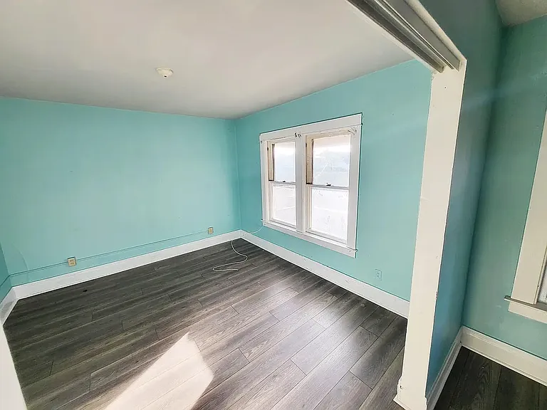 543 22nd St #2 — Photo 8