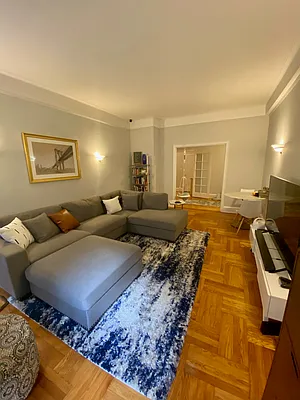 Rented by Arwell Realty | media 12
