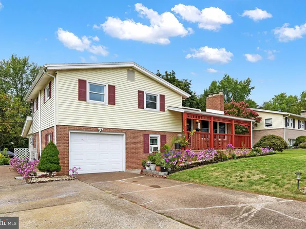 4508 Coventry Rd, Harrisburg, PA 17109