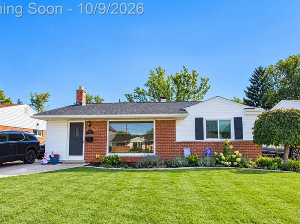 18157 Valade St, Riverview, MI 48193