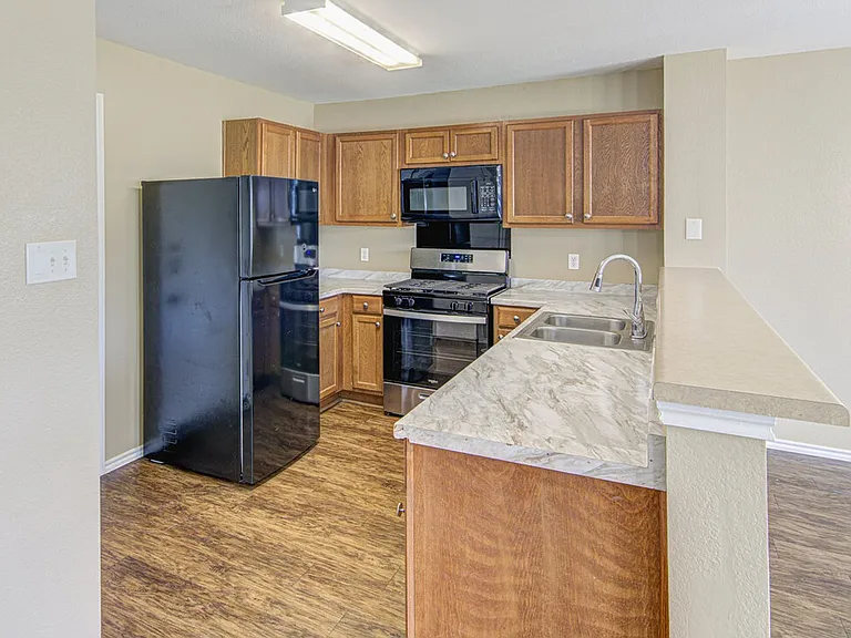 236 Black Forest Rd — Photo 8