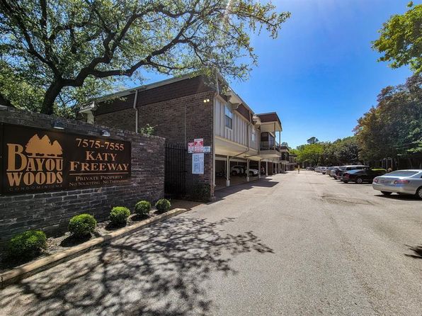 uptown houston apartments for sale