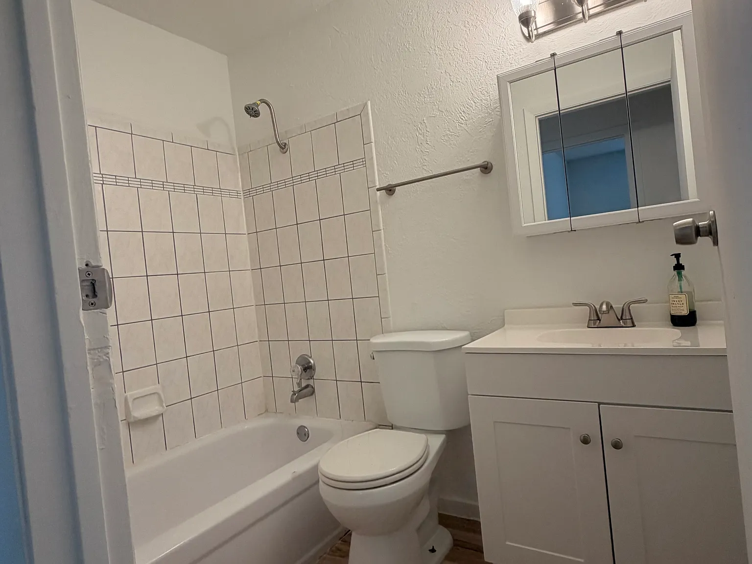 2 bed, 792 sqft, $1,100 — Photo 1