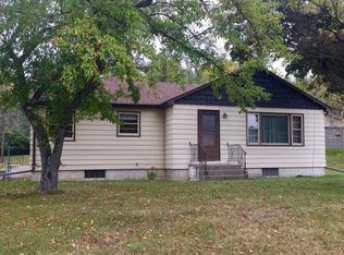 398 N Lakeshore Dr, Glenwood, MN 56334