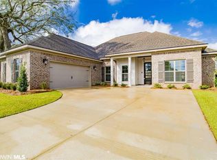 323 Saffron Ave, Fairhope, AL 36532