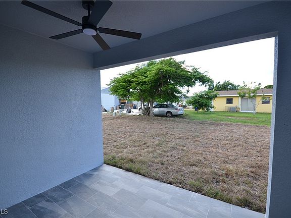 3rd image of 1806 S Meador Ct