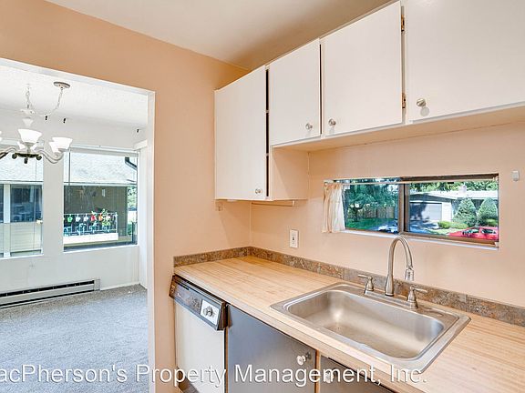 5th image of 1608 149th Pl SE APT 4