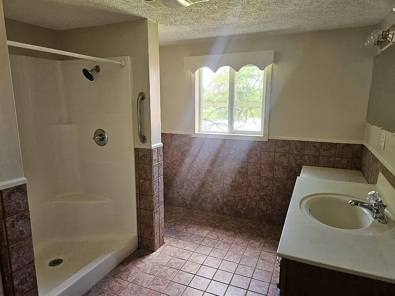 1699 Hooper Hollow Rd — Photo 11