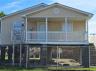 217 W Genie St, Chalmette, LA 70043