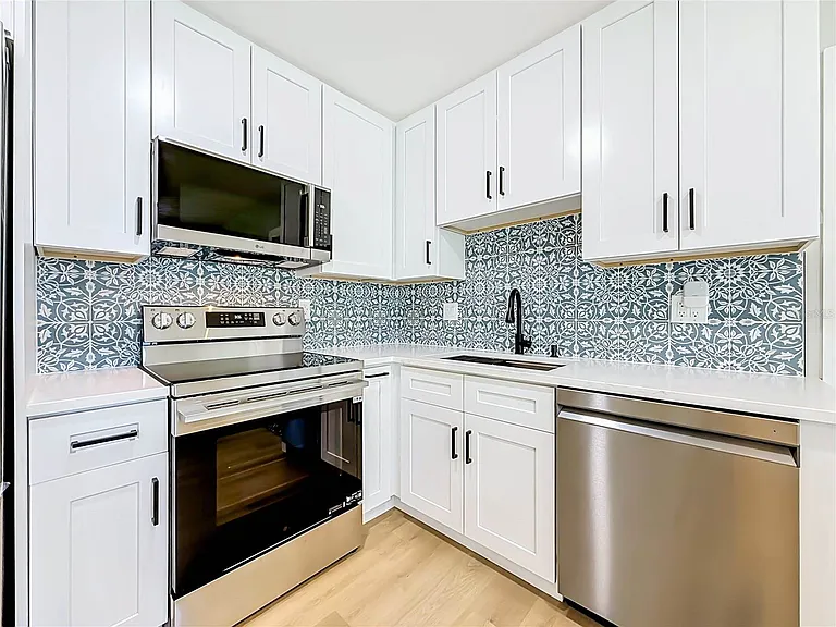3602 Casablanca Ave — Photo 18