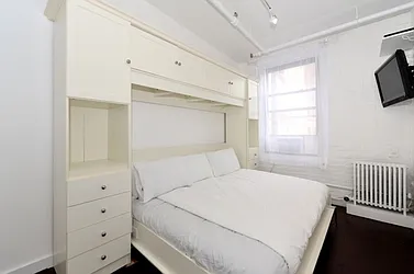 Rented by Eisenberg Exclusives