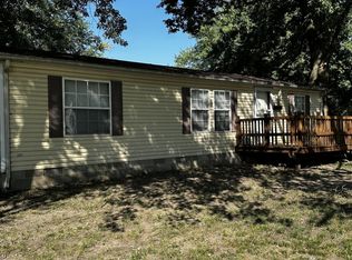 712 N 7th St, Clinton, IN 47842