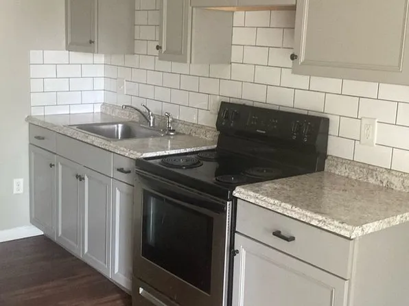 546 S Main Street, 546 S Main St APT 1, Chambersburg, PA 17201