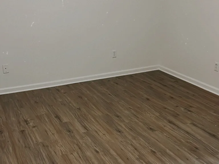 17 S College St #17A — Photo 17