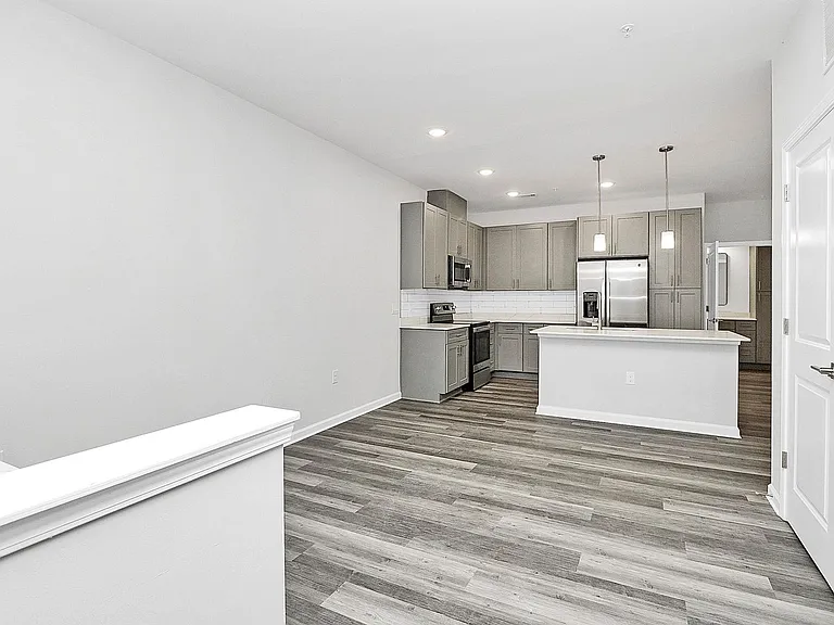 520 Tom Hunter Rd — Photo 43
