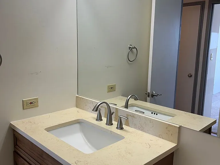 2333 Kapiolani Blvd #1804 — Photo 11