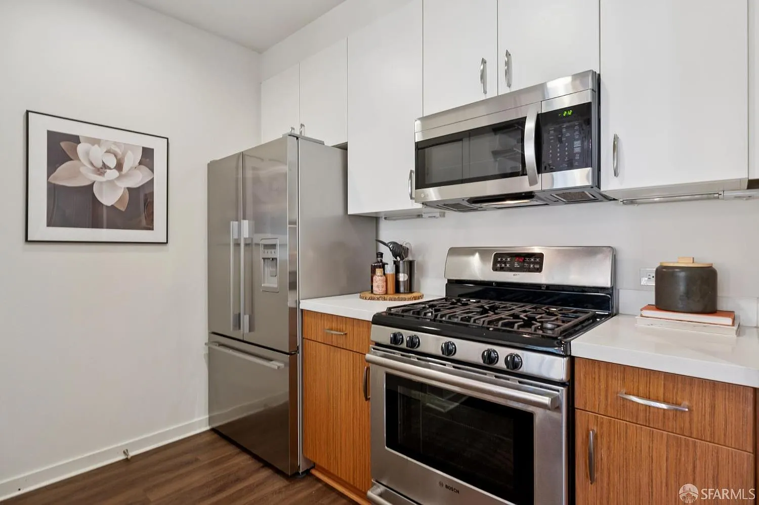 555 Bartlett St APT 206 - Photo 5