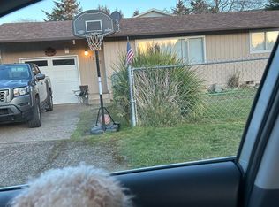 1225 SE Rose St, Waldport, OR