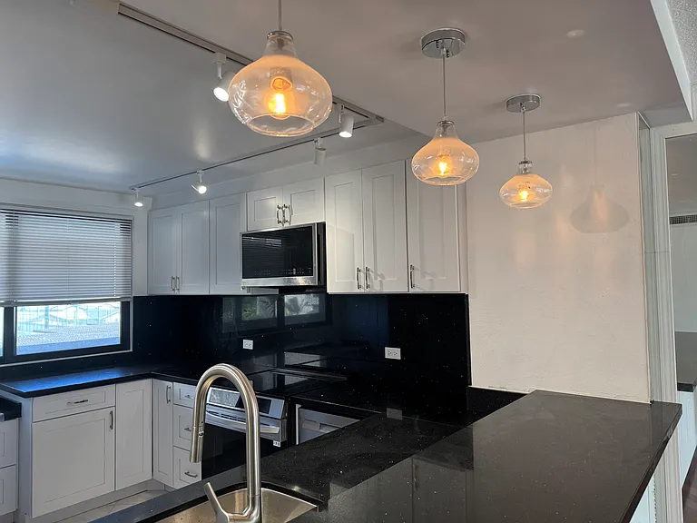 500 Lunalilo Home Rd #14H — Photo 2