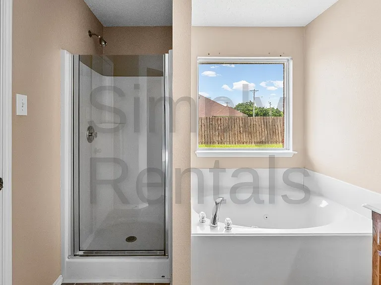 6915 Justin Ln — Photo 29
