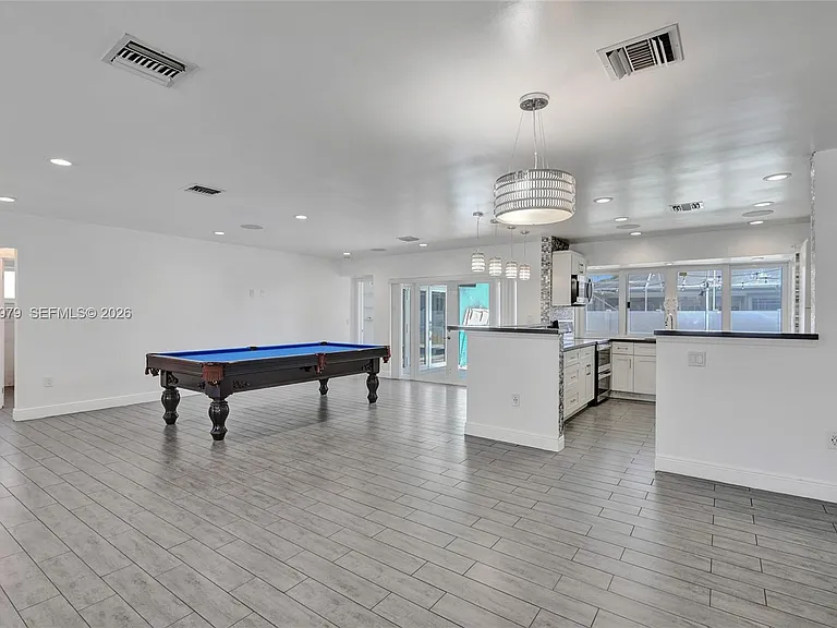 9240 SW 54th St — Photo 28