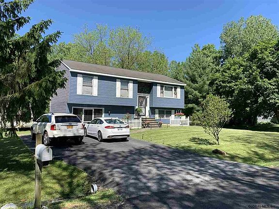 3rd image of 15 Columbus Ave