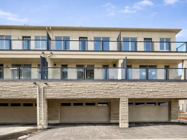 7 Lucy Pick Ave, Markham, ON L6C 1N3