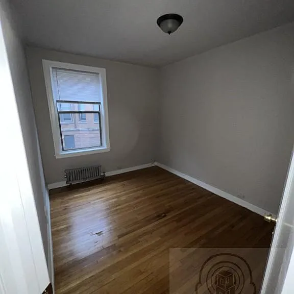 1369 W Estes Ave #1H — Photo 8