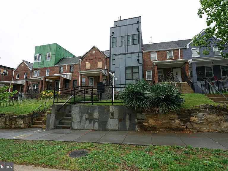 1632 K St NE #PENTHOUSE — Photo 4