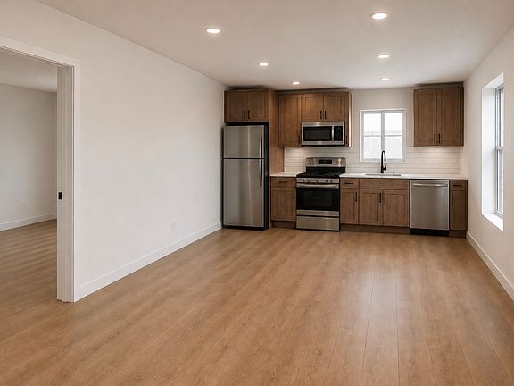 2nd image of 1408 Walter St SE #B