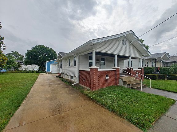 3rd image of 1110 S Meridian St