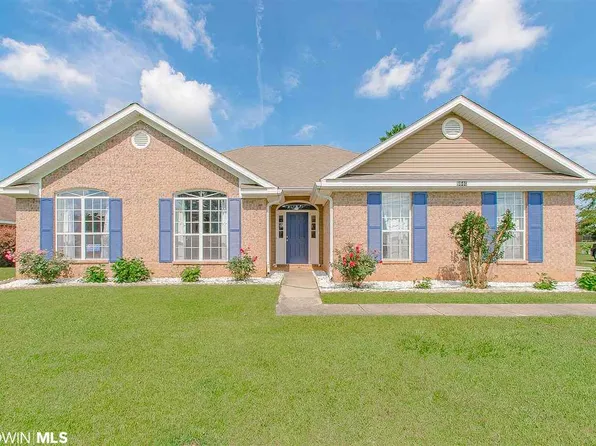 8640 Oak Hill Dr, Semmes, AL 36575