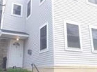 9 Stuyvesant Ave #1, Jersey City, NJ 07306