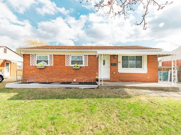 34583 Julie Dr, Romulus, MI 48174