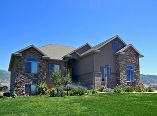 153 S Buffalo Ranch Rd, Farmington, UT 84025