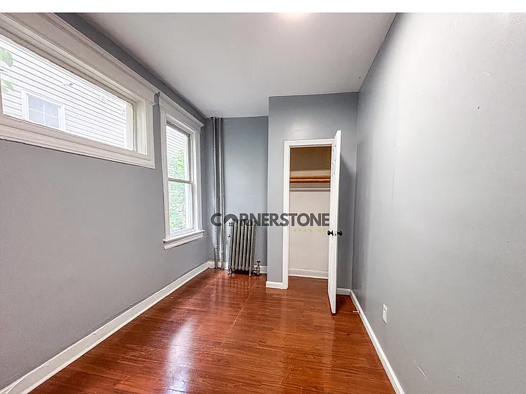 319 Irvine Turner Blvd — Photo 8
