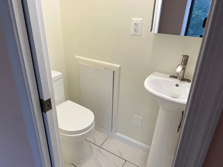 1803 Westwind Way #200-C — Photo 11