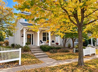 9767 Gable Dr, Eden Prairie, MN 55347