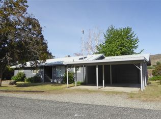 63 Riverview Dr, Coulee Dam, WA 99116