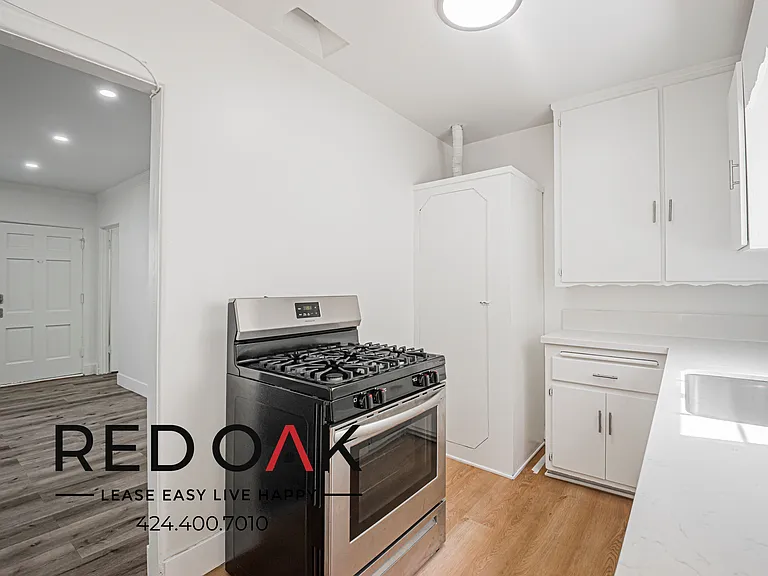 2417 W Vernon Ave #2421-1/2 — Photo 8