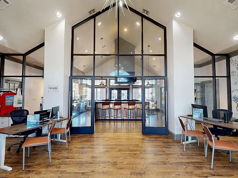 Leasing Office