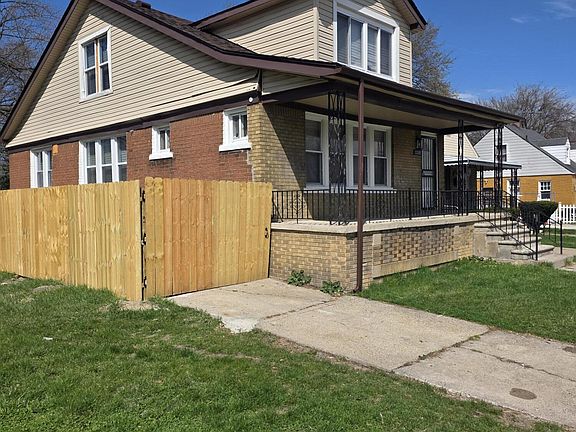 4th image of 13395 Hampshire St