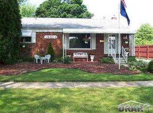 15304 McCann St, Southgate, MI 48195