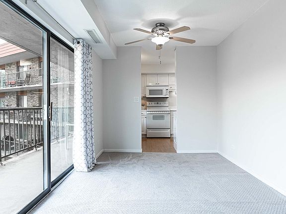 5th image of 111 S Baybrook Dr Unit 511