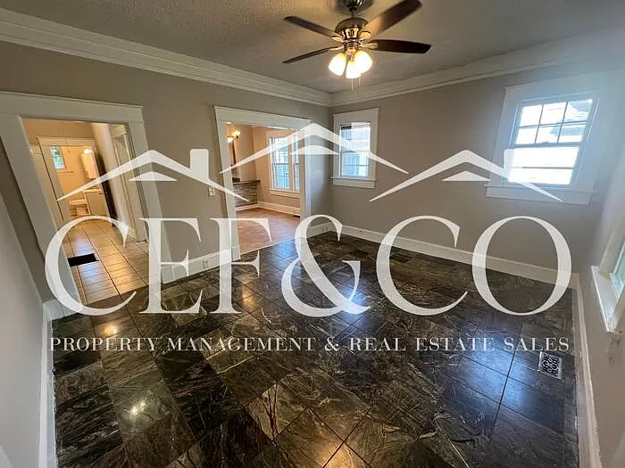 3 bed, 1.0 bath, 1166 sqft, $1,195 — Photo 2
