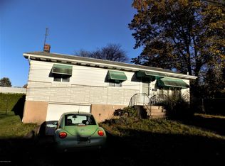 997 Parkwood St, Hazleton, PA 18201