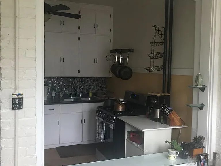 1906 W Waveland Ave #1R — Photo 4