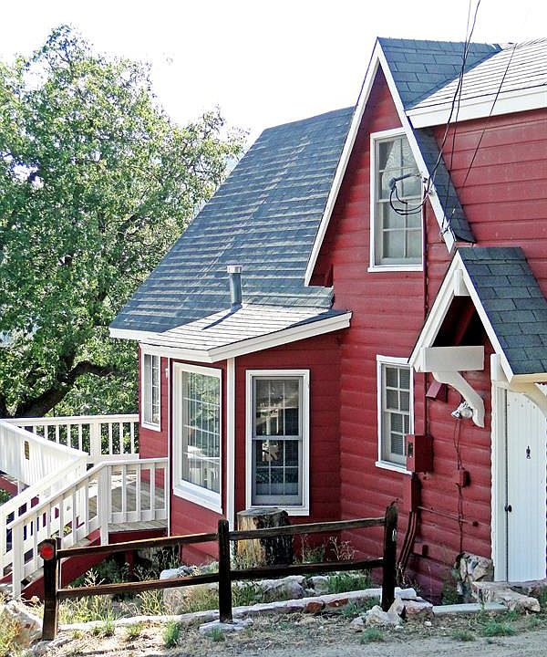 1016 Fawnskin Dr, Fawnskin, CA 92333 Zillow