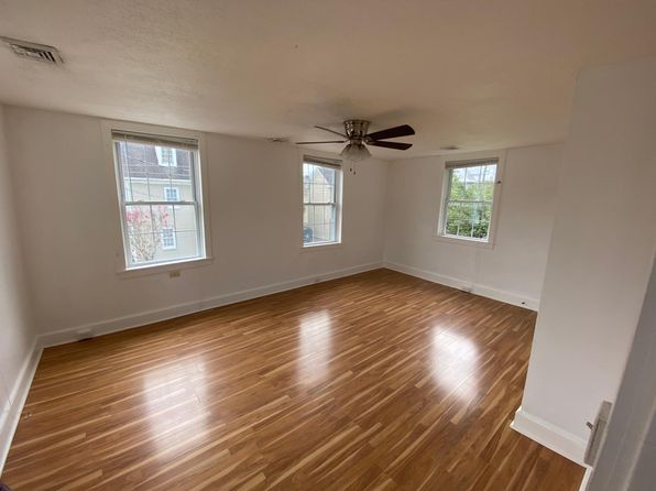 413 North St Unit 2