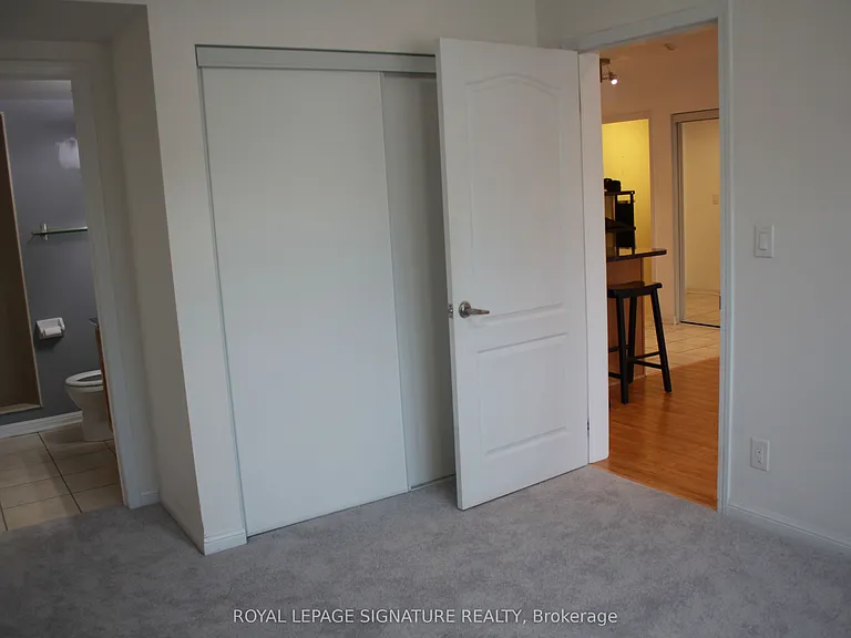 10 Mendelssohn St #327 — Photo 18